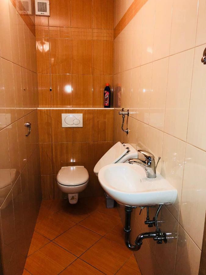 Apartmaji Zlata Lisicka เชียร์คโน ภายนอก รูปภาพ